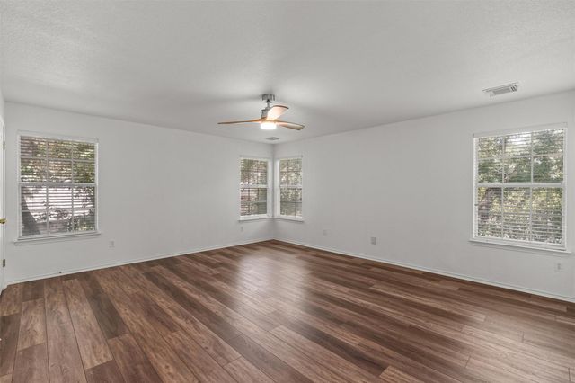 104 Whitechapel CT, Cedar Park, TX 78613