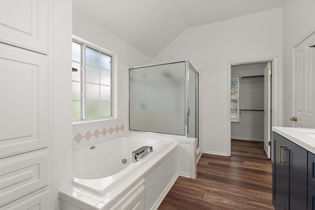 104 Whitechapel CT, Cedar Park, TX 78613