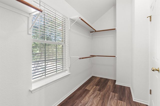 104 Whitechapel CT, Cedar Park, TX 78613