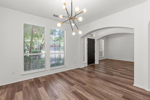 104 Whitechapel CT, Cedar Park, TX 78613