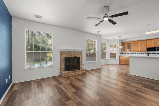 104 Whitechapel CT, Cedar Park, TX 78613