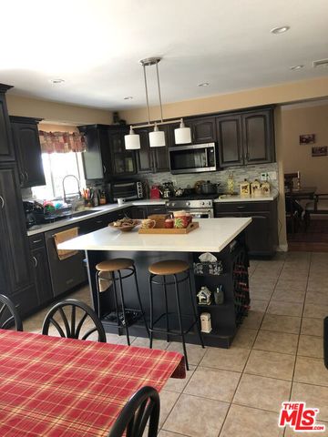 1986 Sherer Lane, Glendale, CA 91208