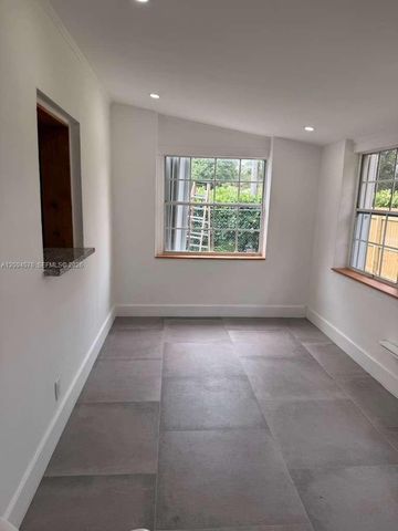14240 S Biscayne River Road 1, Miami, FL 33161
