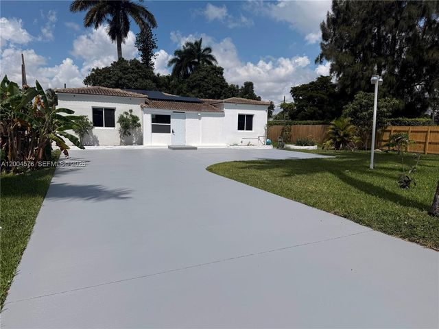 14240 S Biscayne River Road 1, Miami, FL 33161