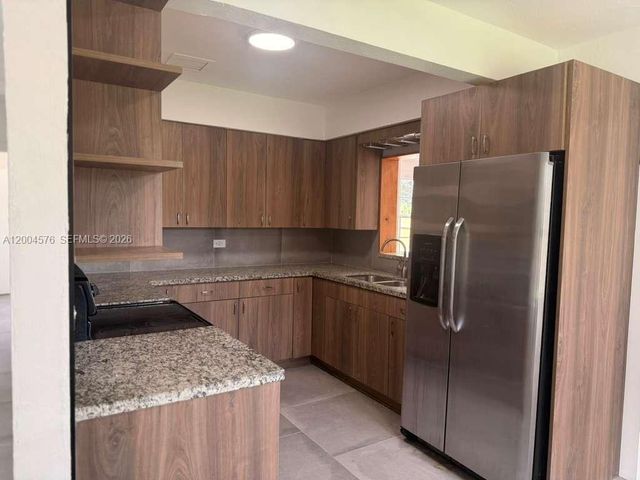 14240 S Biscayne River Road 1, Miami, FL 33161
