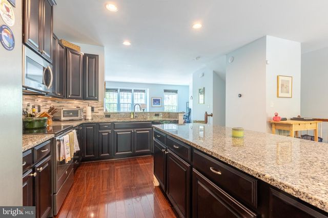 220 GENERAL GREY CT, Newark, DE 19702