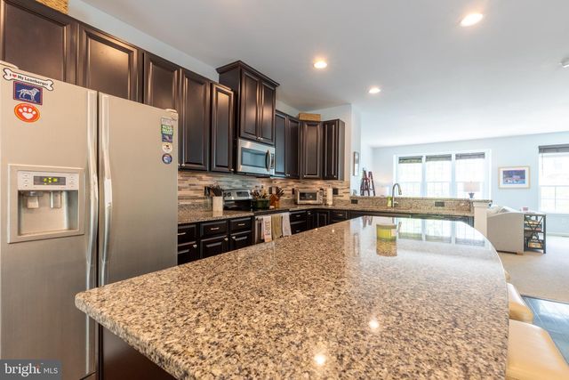 220 GENERAL GREY CT, Newark, DE 19702