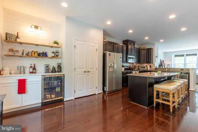 220 GENERAL GREY CT, Newark, DE 19702