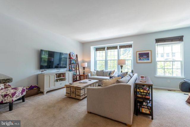 220 GENERAL GREY CT, Newark, DE 19702