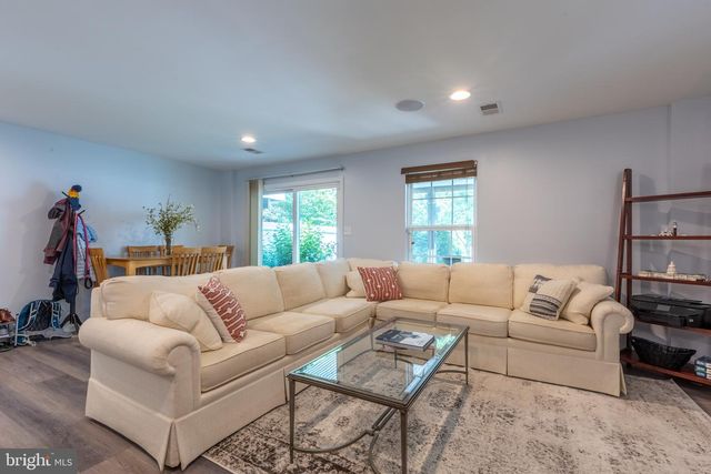 220 GENERAL GREY CT, Newark, DE 19702