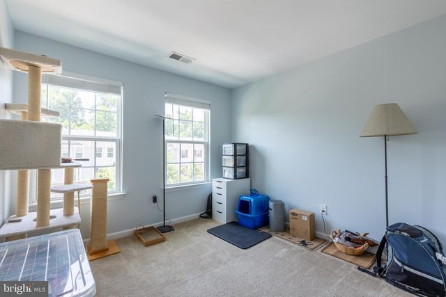 220 GENERAL GREY CT, Newark, DE 19702
