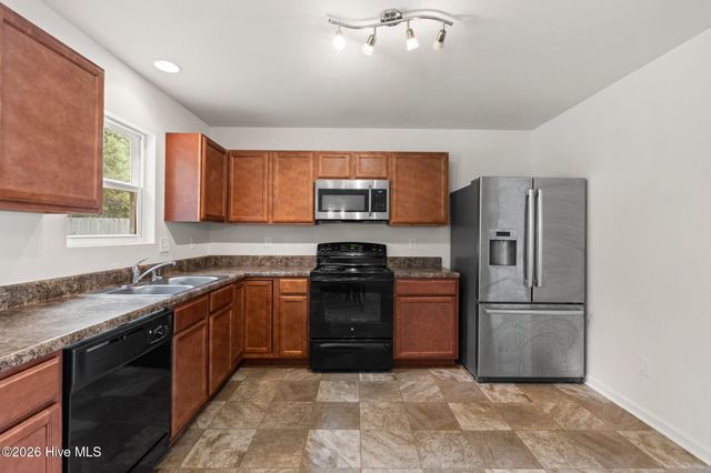 1105 Jordan Lake Court, Leland, NC 28451