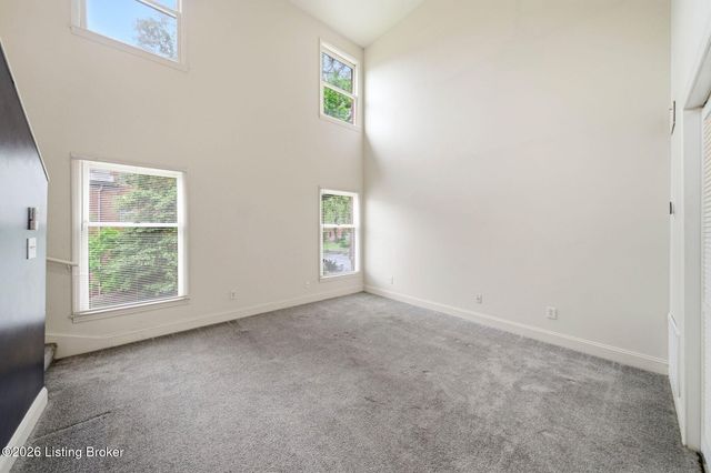 1125 S 1st St 10, Louisville, KY 40203