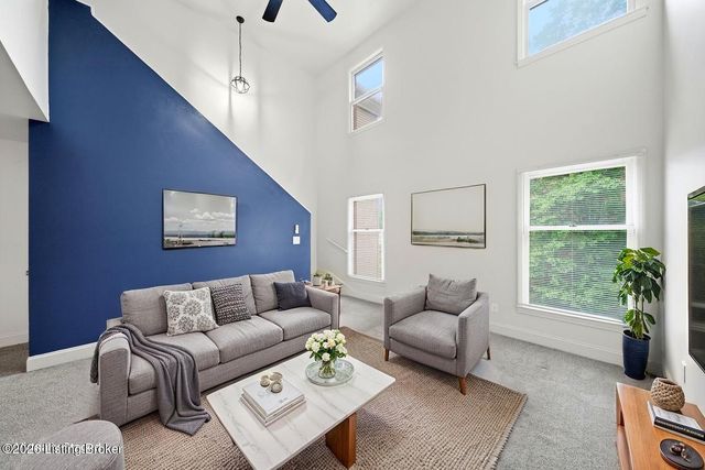 1125 S 1st St 10, Louisville, KY 40203