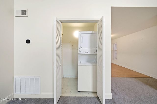 1125 S 1st St 10, Louisville, KY 40203