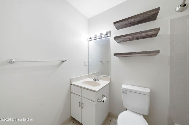 1125 S 1st St 10, Louisville, KY 40203