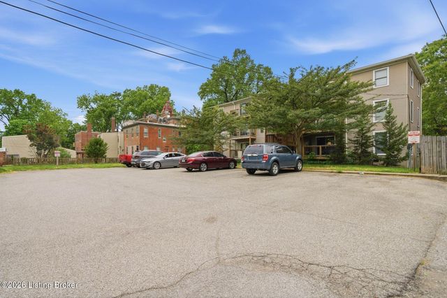 1125 S 1st St 10, Louisville, KY 40203