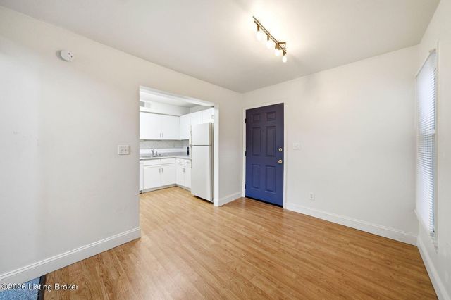 1125 S 1st St 10, Louisville, KY 40203