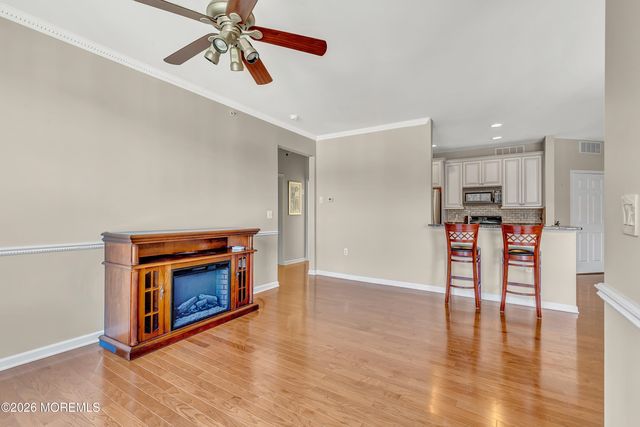 232 Sophee Lane, Lakewood, NJ 08701