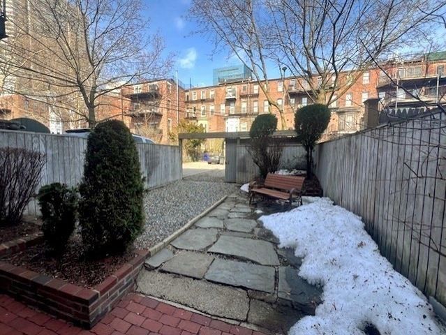 29 Holyoke St 1, Boston, MA 02116