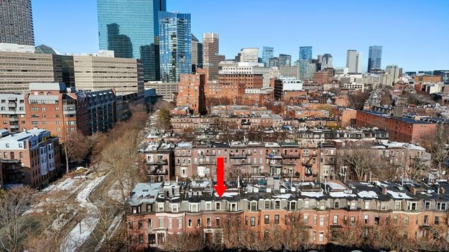 29 Holyoke St 1, Boston, MA 02116