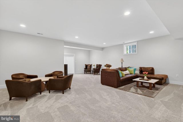 6213 MCCONNELL LN, Springfield, VA 22152
