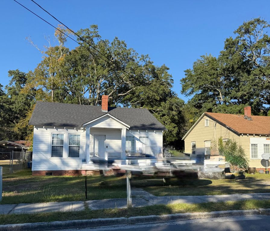 509 Black Street, Walterboro, SC 29488