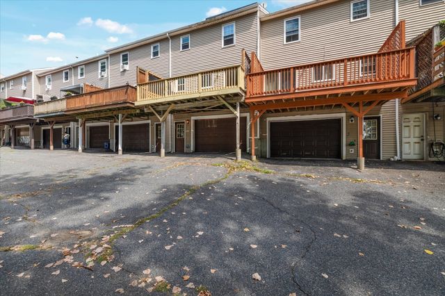 15 Gibbs St G, Worcester, MA 01607