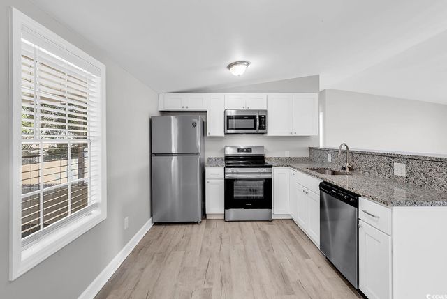 827 White Sand Ct., Murrells Inlet, SC 29576