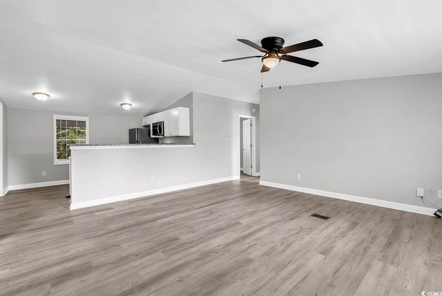 827 White Sand Ct., Murrells Inlet, SC 29576