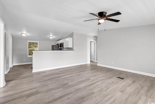 827 White Sand Ct., Murrells Inlet, SC 29576