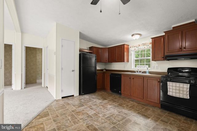 1528 ARENA RD, Street, MD 21154