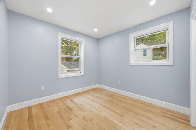 118 Washington St 118, Melrose, MA 02176