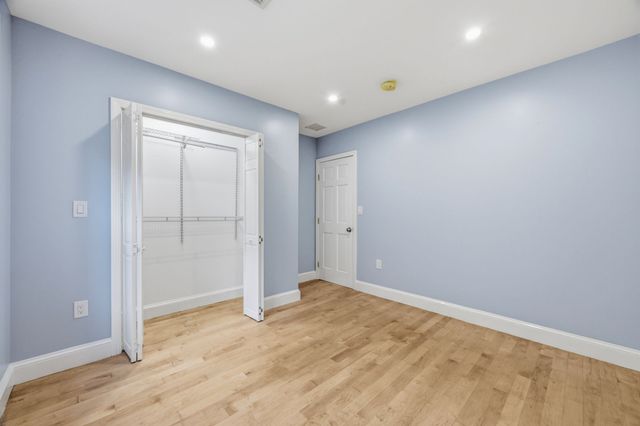 118 Washington St 118, Melrose, MA 02176