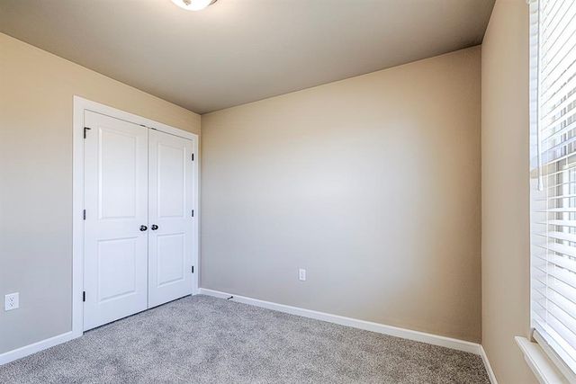 609 N Fox Way, Mustang, OK 73064