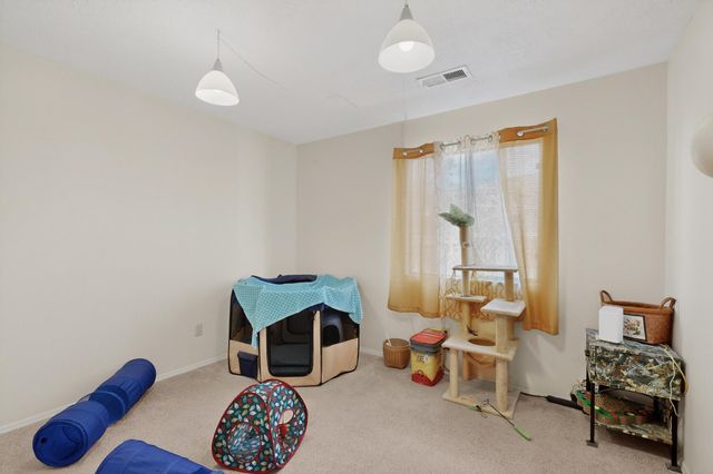 2207 Spruce Needle Road SE, Rio Rancho, NM 87124