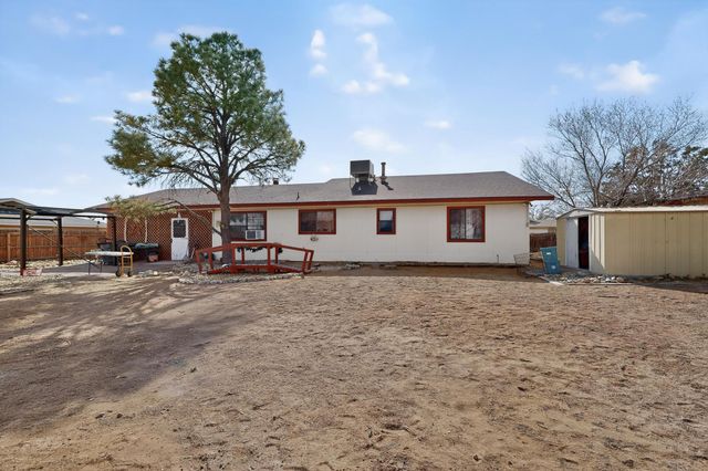 2207 Spruce Needle Road SE, Rio Rancho, NM 87124