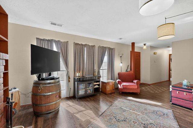 2207 Spruce Needle Road SE, Rio Rancho, NM 87124