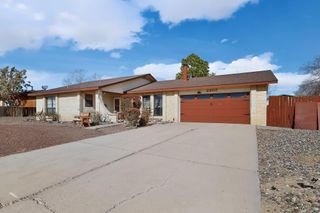2207 Spruce Needle Road SE, Rio Rancho, NM 87124