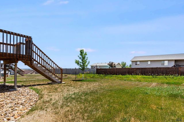 5229 COAL BANK DR, Rapid City, SD 57701