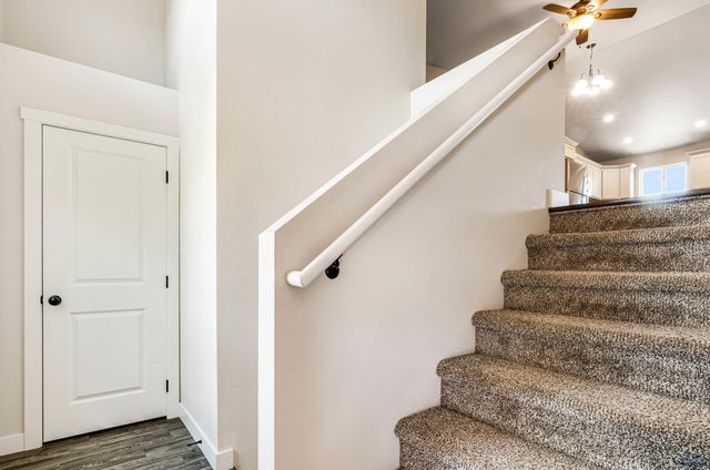 5229 COAL BANK DR, Rapid City, SD 57701