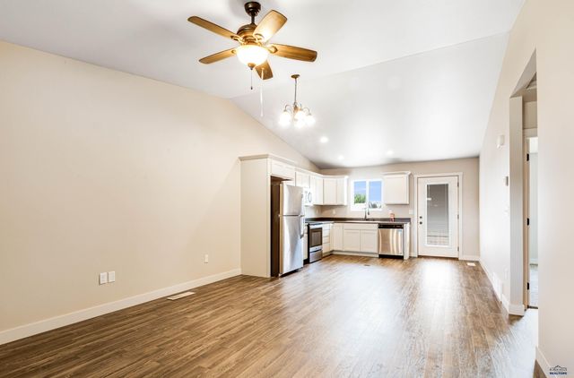 5229 COAL BANK DR, Rapid City, SD 57701