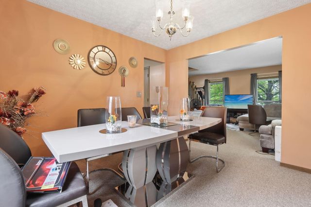 2175 Pelham Place, Obetz, OH 43207