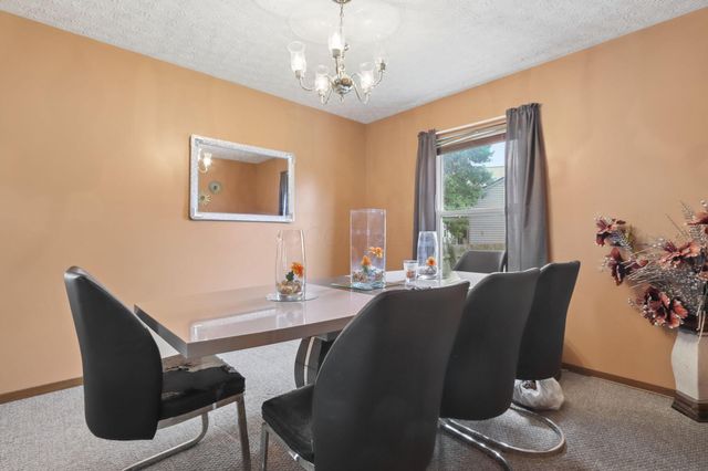 2175 Pelham Place, Obetz, OH 43207
