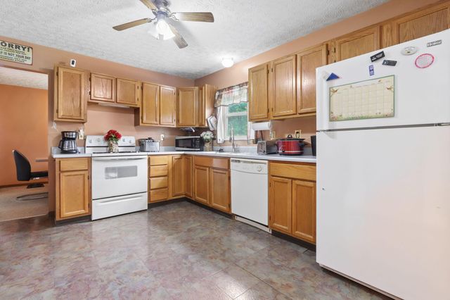 2175 Pelham Place, Obetz, OH 43207
