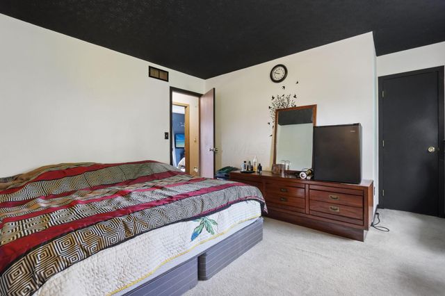 2175 Pelham Place, Obetz, OH 43207