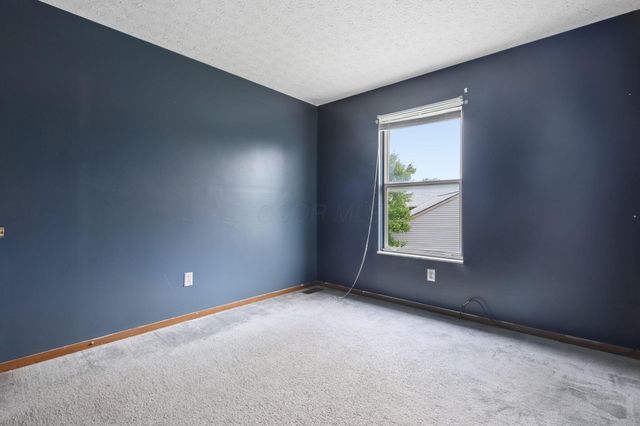 2175 Pelham Place, Obetz, OH 43207