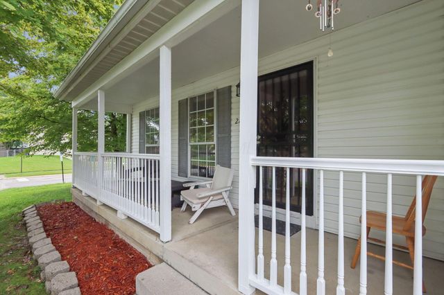 2175 Pelham Place, Obetz, OH 43207
