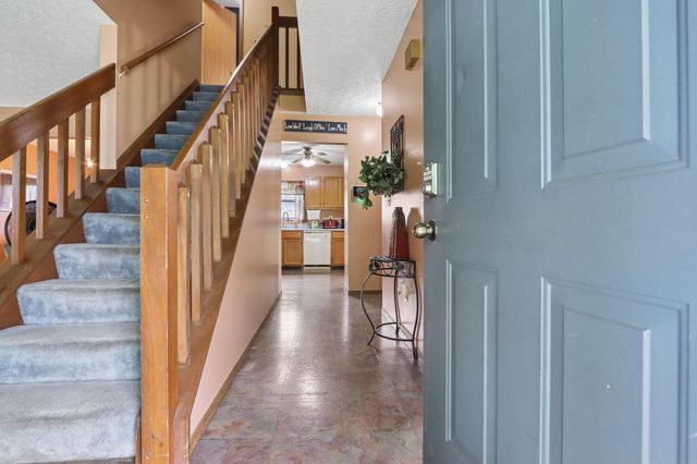 2175 Pelham Place, Obetz, OH 43207