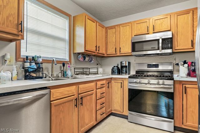 291 Schrop Avenue, Akron, OH 44312